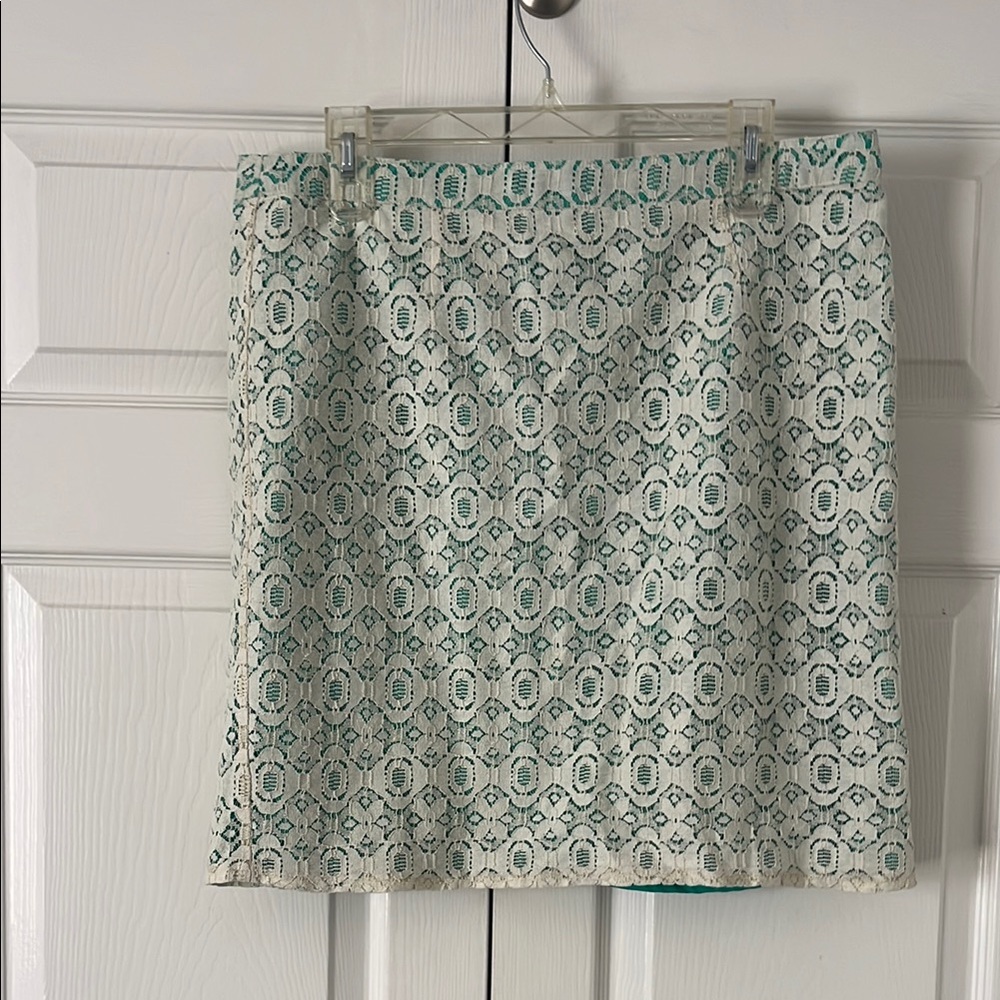 Willi Smith Cream and Green Lace Pencil Skirt